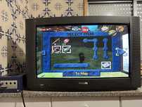 TV CRT Philips 30” 16:9