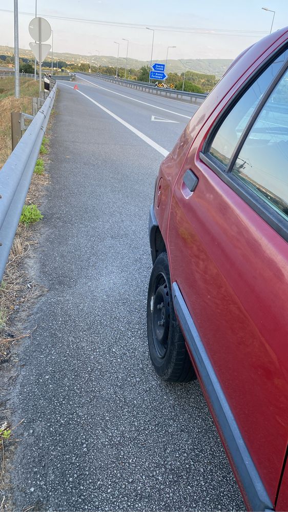 Urgente Vende-se Renault Clio