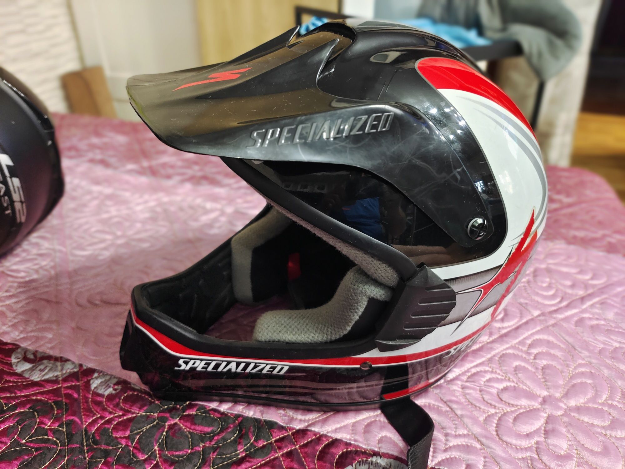 Kask specialized full
