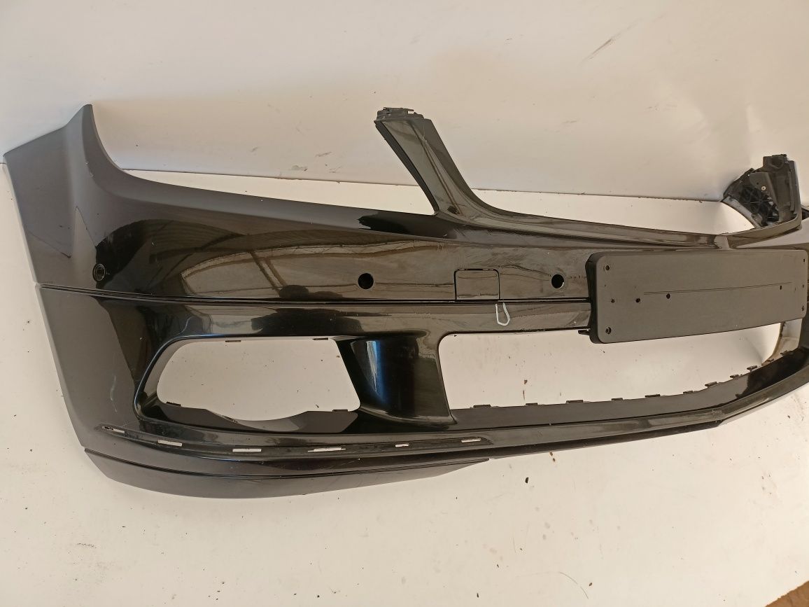 Mercedes C-KLASA 204 W204 C204  07-11 zderzak przedni przód absorber