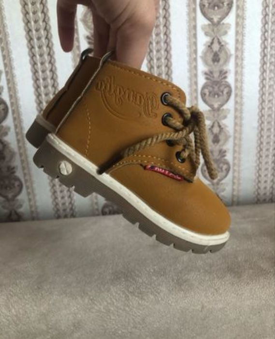 Ботинки черевички