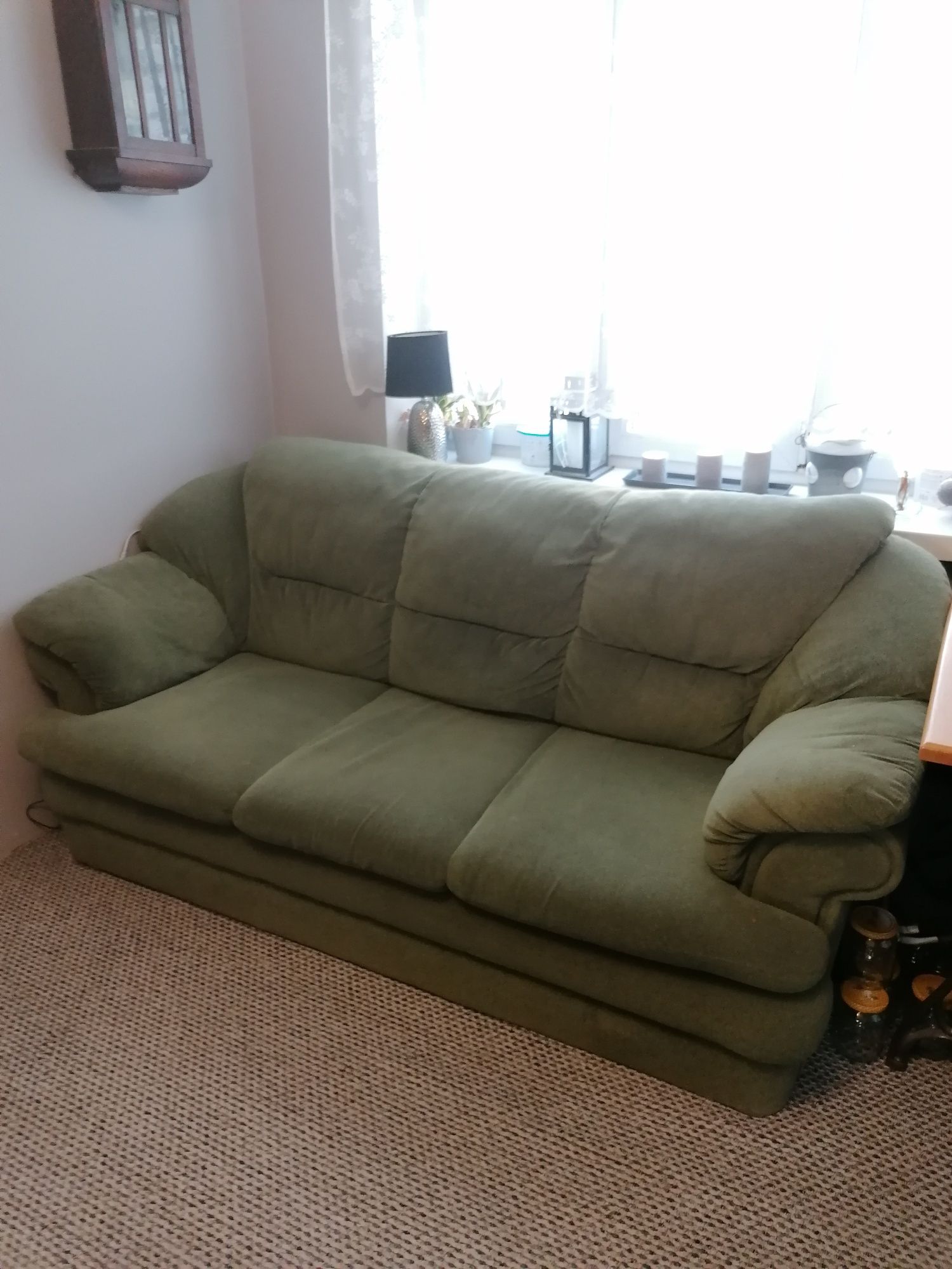 Duża kanapa i fotel