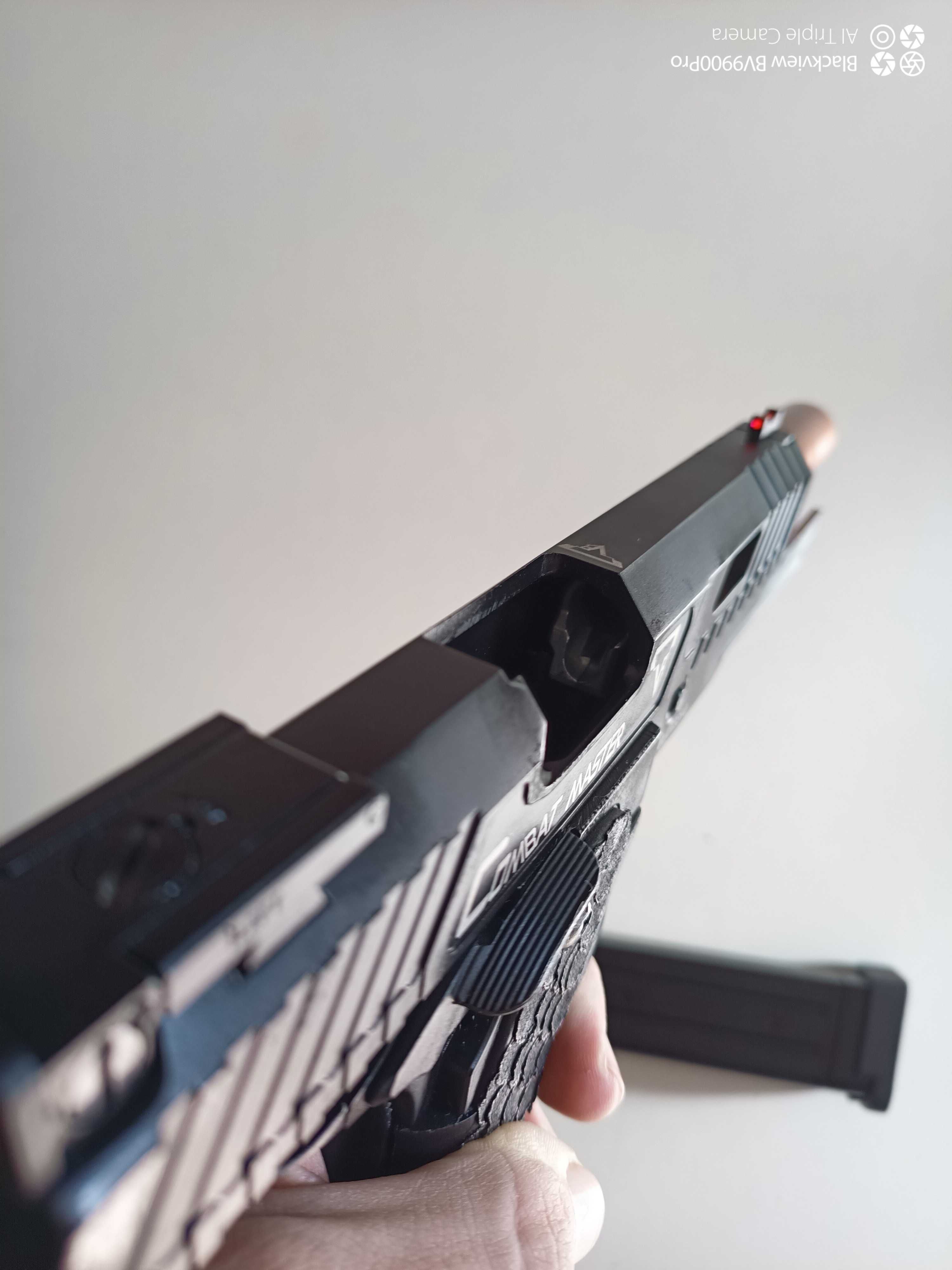 Combat master gbb da army armament com 3 mags
