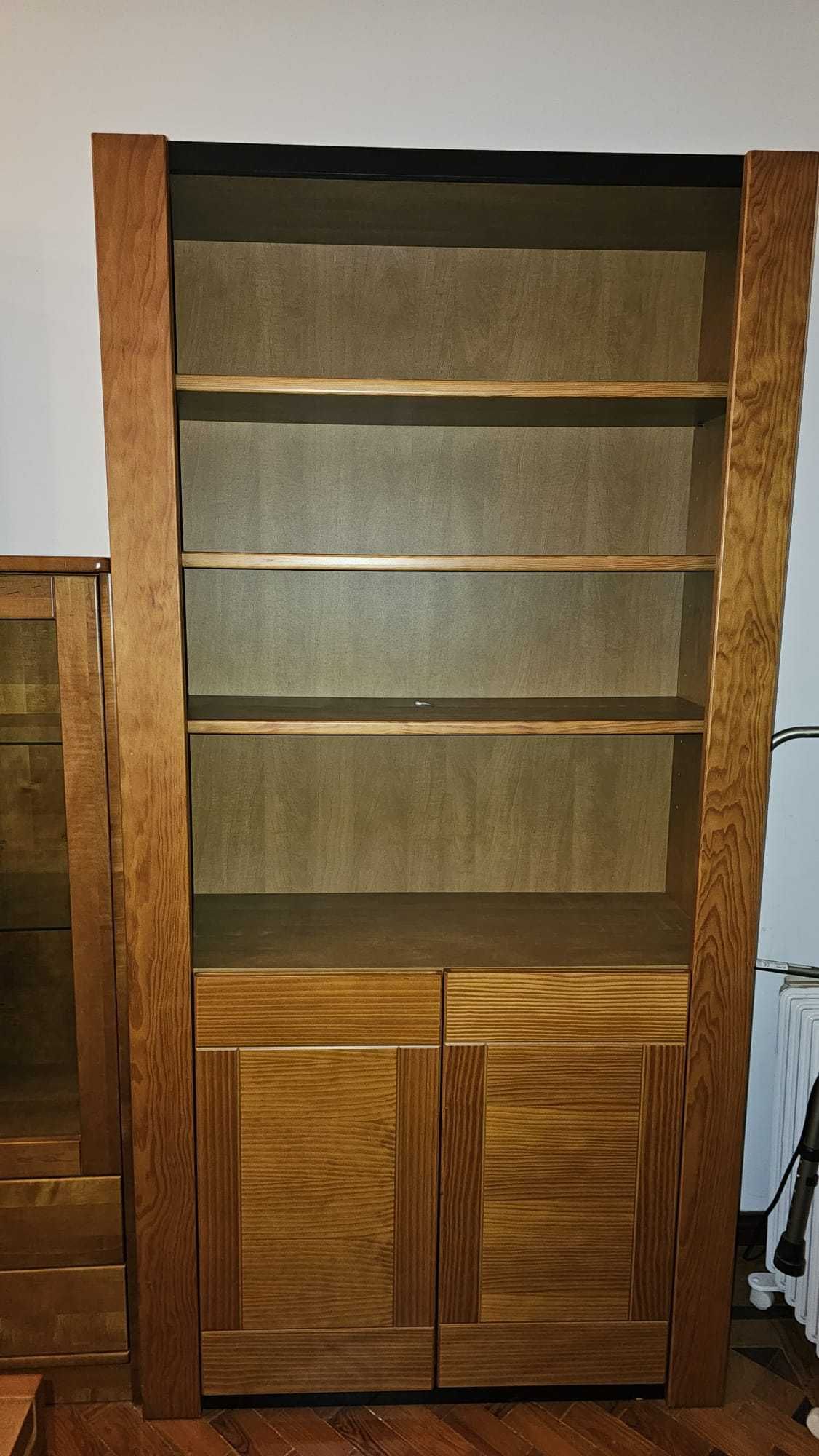 Móvel de Sala e Mesa