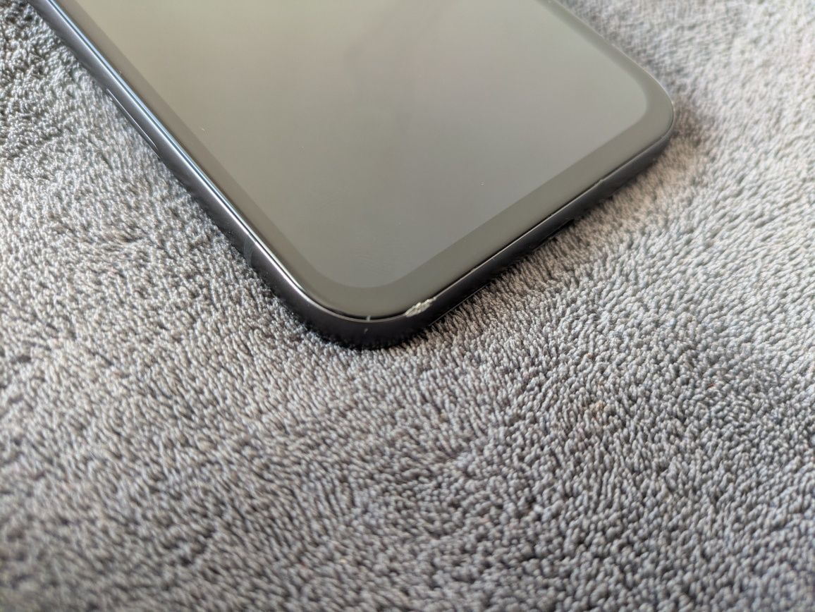 Google Pixel 8a obsidian