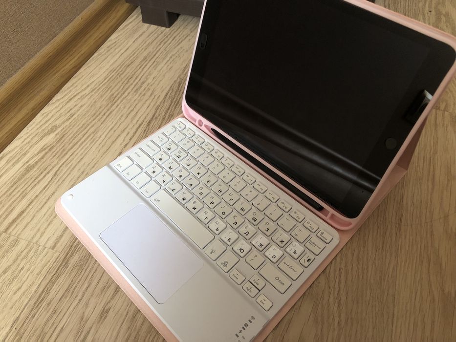 Клавіатура для ipad айпад (10-11 дюймів) 9,10,11 та інші покоління