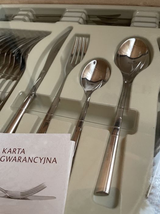Komplet sztućców Gerlach na 12 osób Flames 68 elementów walizka