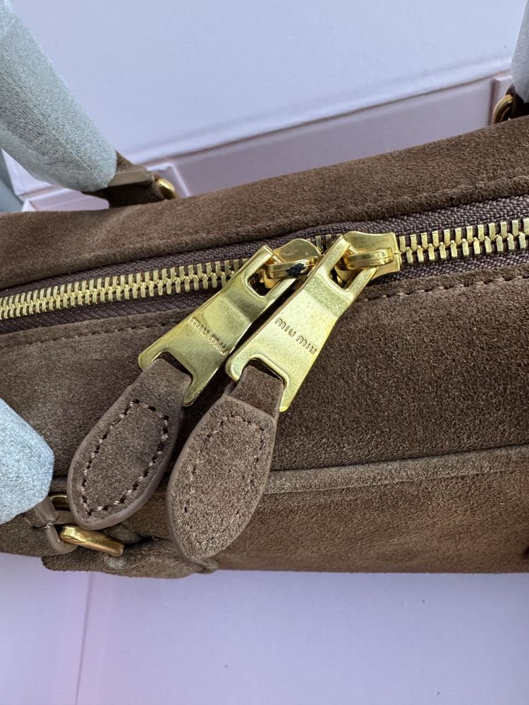 Сумка Miu miu міу високої якості натуральна замша шоколадного кольору