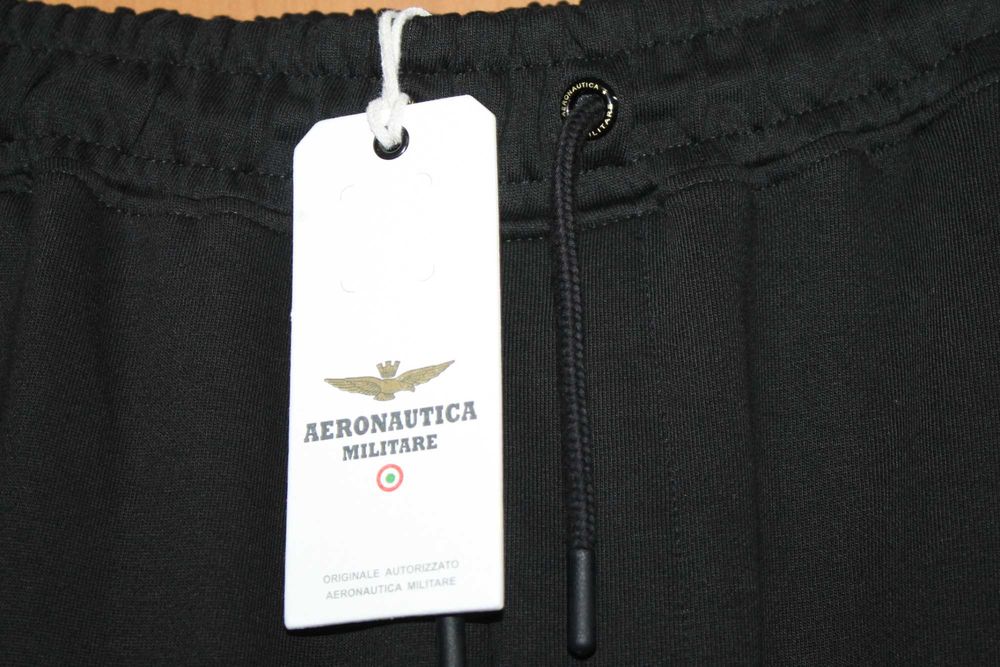 Оригінальний спортивний костюм Aeronautica Militare XL