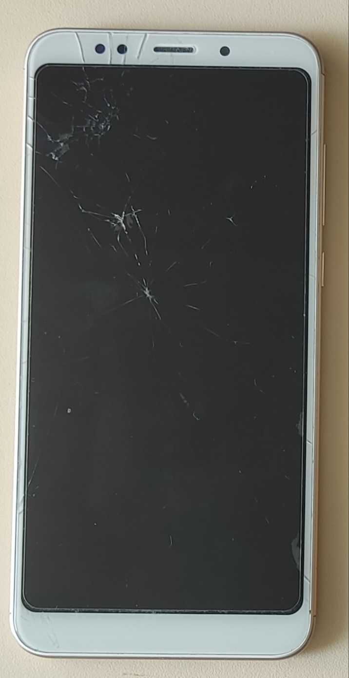 Смартфон Xiaomi Redmi 5 Plus 4/64GB