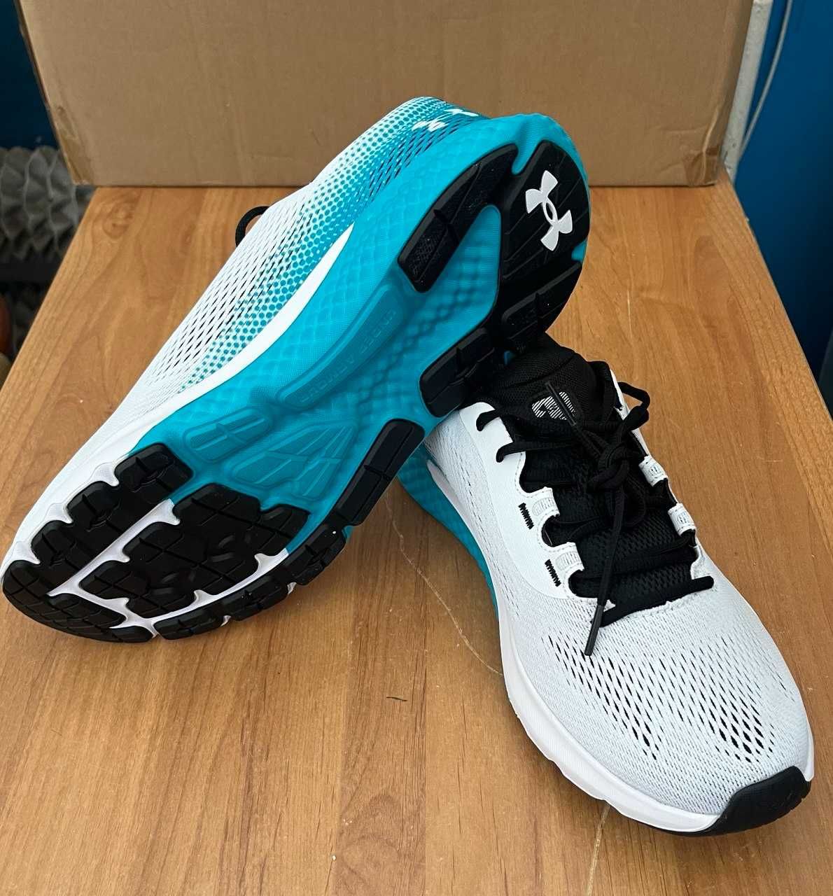 Buty Sportowe Męskie UNDER ARMOUR Treningowe roz.45