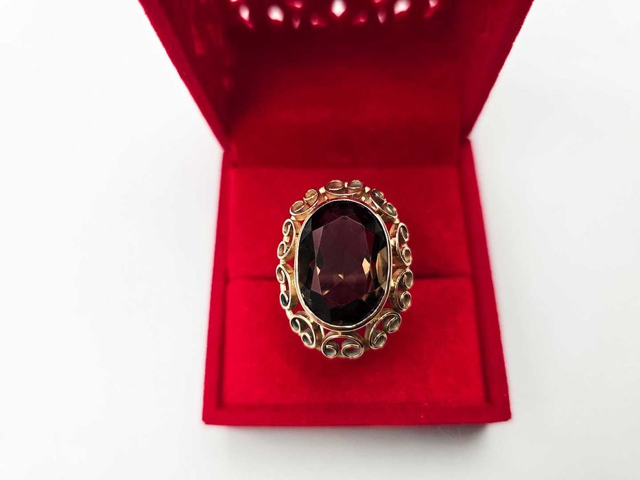 Złoty pierścionek KLASYCZNY STARY z czarnym kamieniem |Plus Lombard