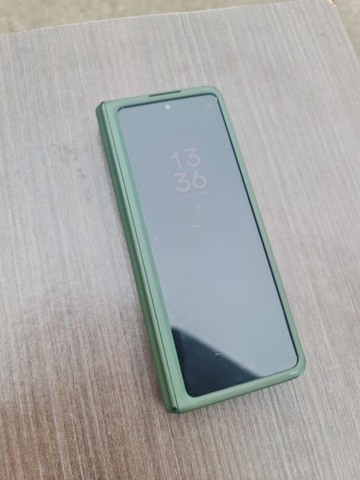 Samsung z fold3 12/256gb