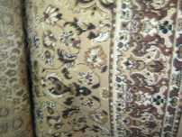 Sprzedam DYWAN 180 cm na 250 cm tanio .