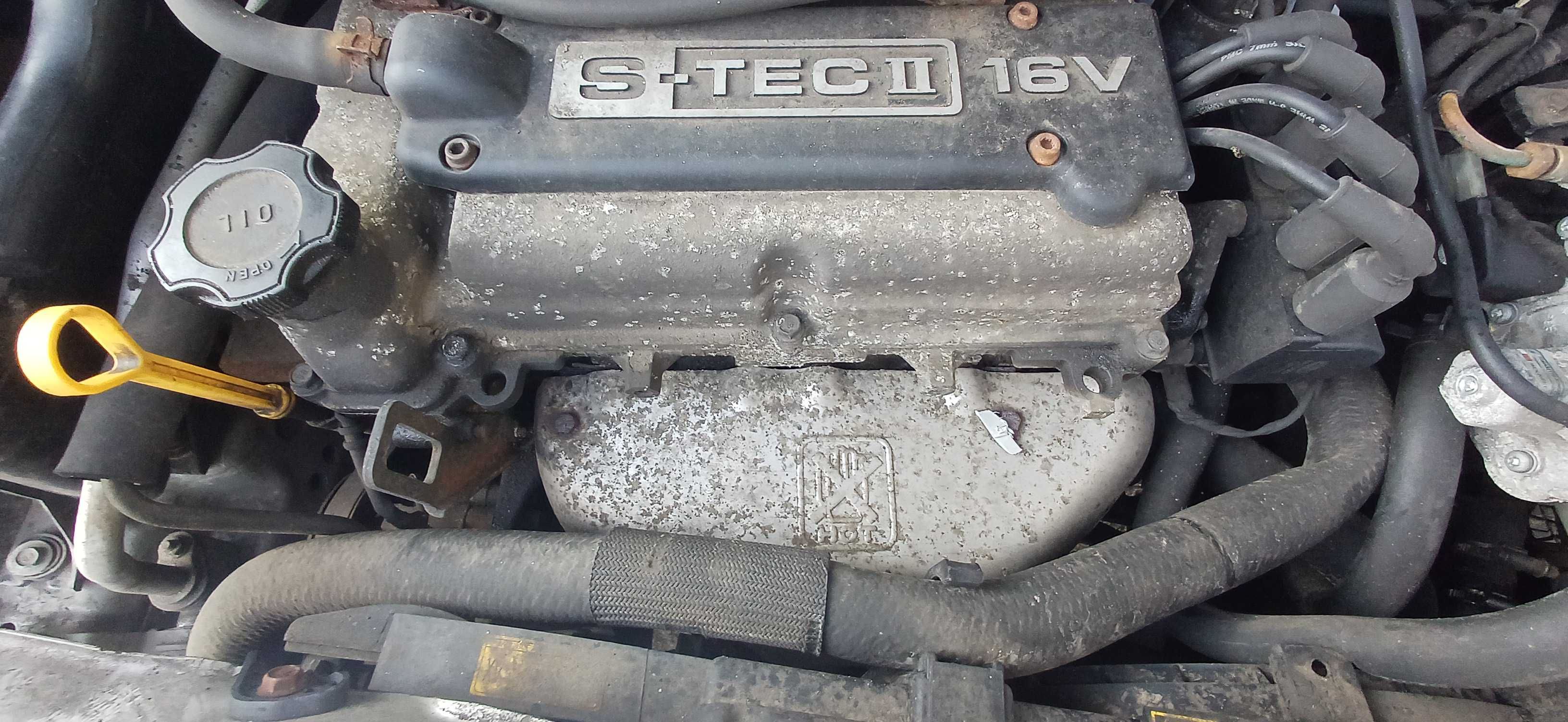 2009 Chevrolet Aveo T255 1.2 84KM B12D1 kolor 92U Silnik części