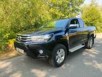 Toyota Hilux King 4x4 4 lugares