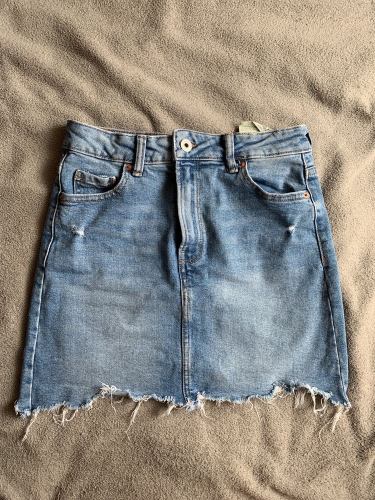 Spodniczka jeansowa Bershka 36