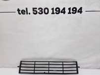 SKODA OCTAVIA III 3 5E0 12- KRATKA ŚRODKOWA ZDERZAKA PRZEDNIEGO , NR 5E0853677D , NR AUKCJI K217C