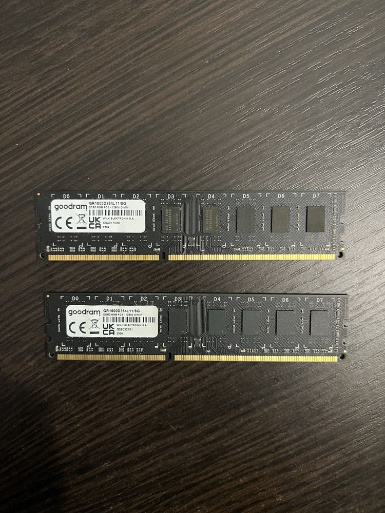 Оперативна память 16 GB