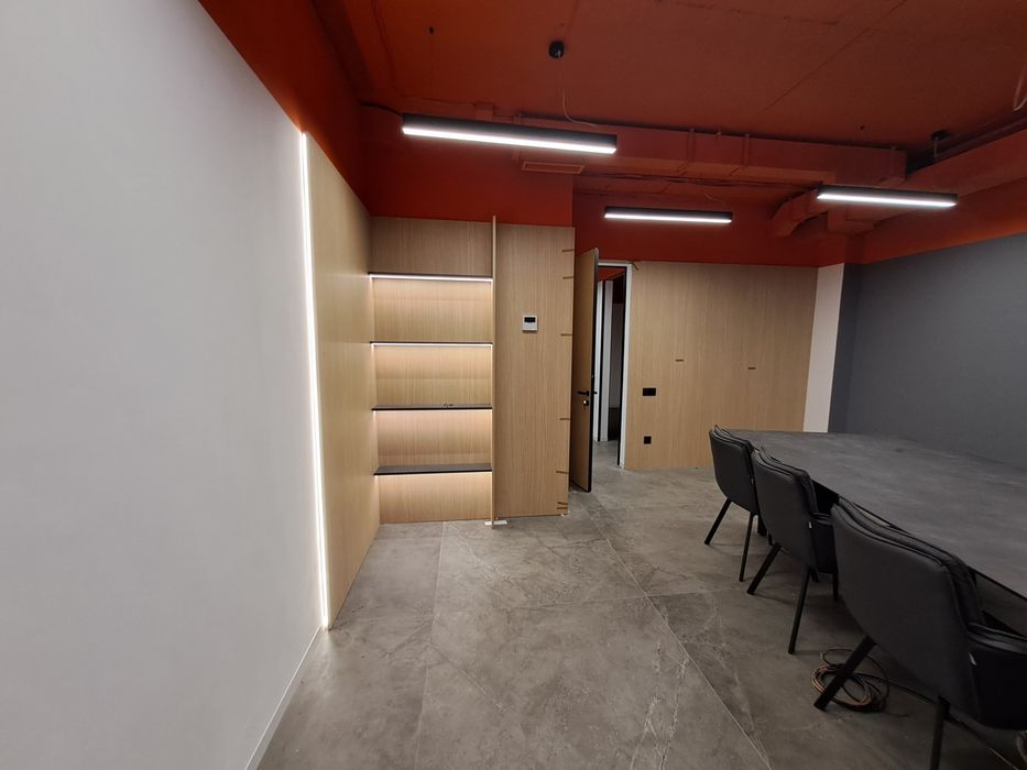 Продається шикарний офіс у центрі Тернополя — 596 м², вул. Доли