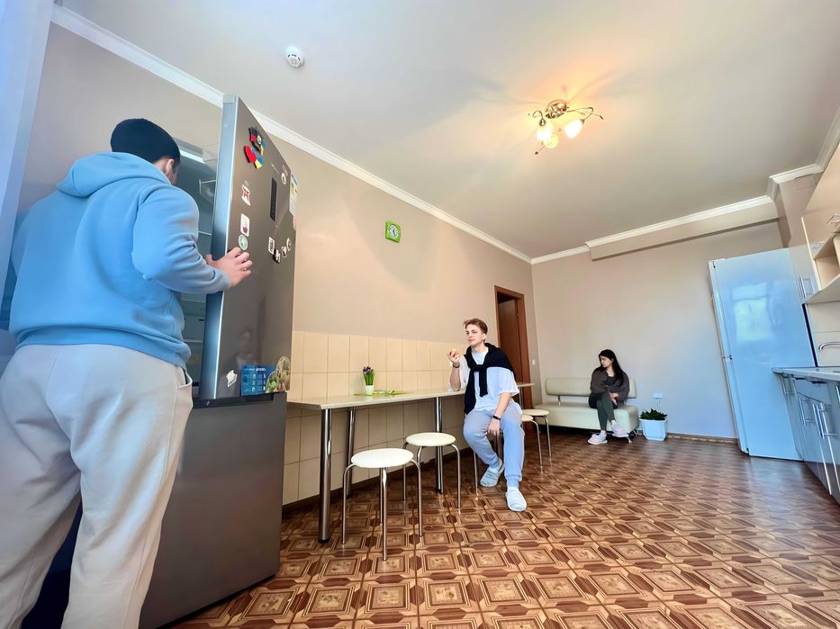 Хостел зі всім необхідним! Поряд метро Либідська, АТБ!