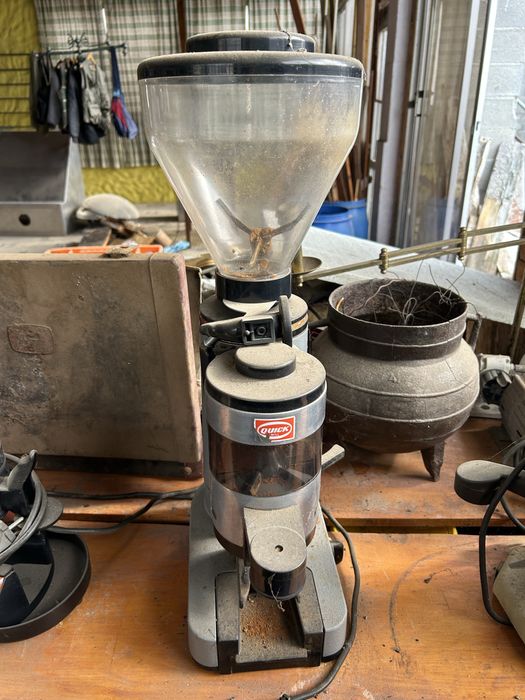 Moinho de café - quick mill