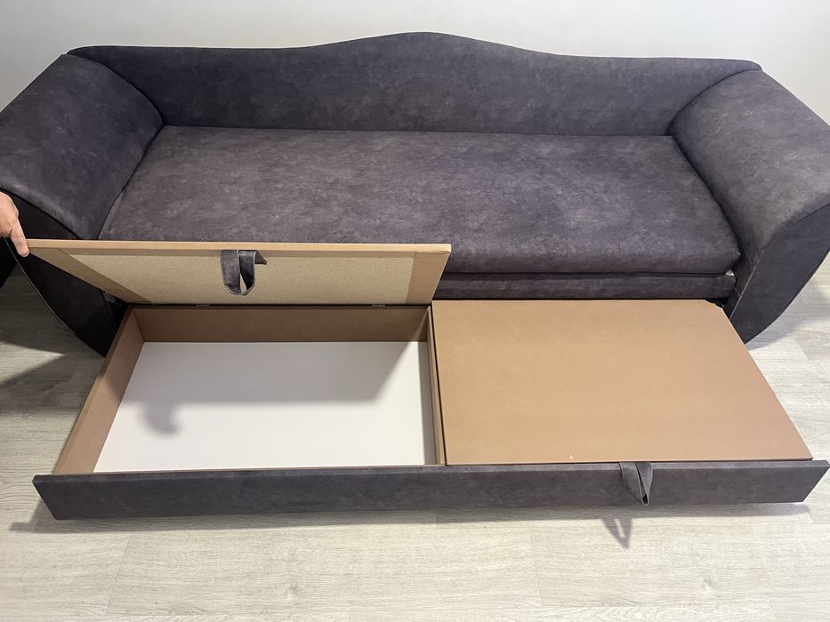 Диван з нішею для білизни