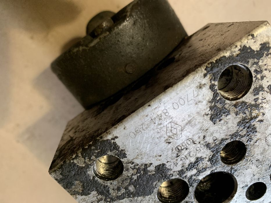 Блок ABS Renault Kangoo I 1998-2008 7700314206