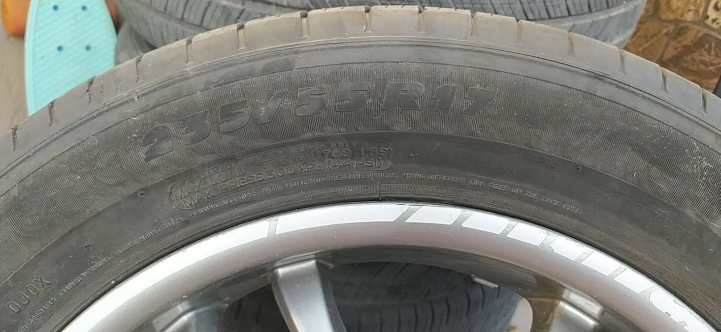 Колеса в зборі. або окремо 5.108 R 17 Ford, Volvo. і.т.д