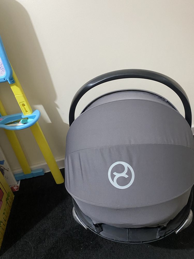 Cybex aton Q + baza isofix