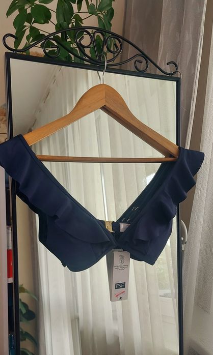 Nowa góra od bikini biustonosz F&F 36 S granatowy falbanki ozdoby