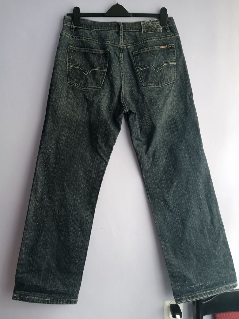Spodnie męskie pas 90 cm jeansy