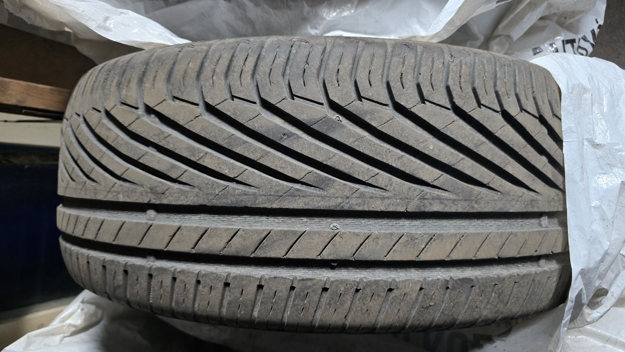 Opony letnie Uniroyal RainSport 3 SSR Run Flat BMW X3