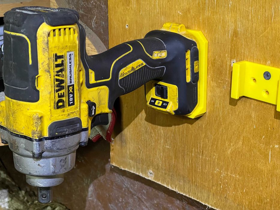 Тримач, кріплення для акумуляторів та інструменту Dewalt