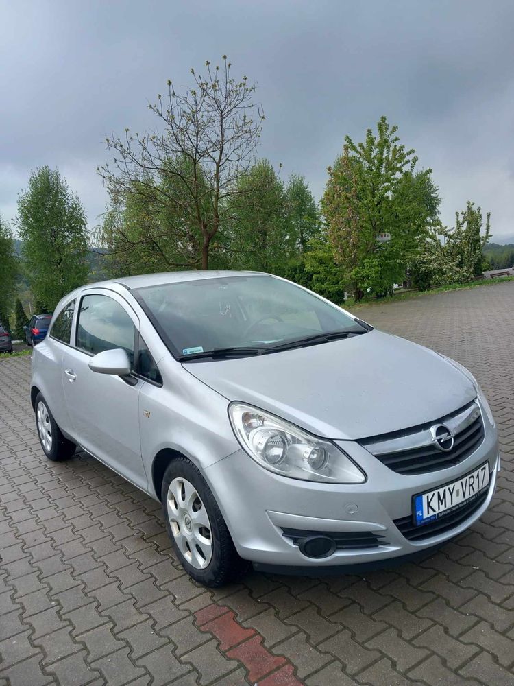 Opel corsa 1.2 benzyna