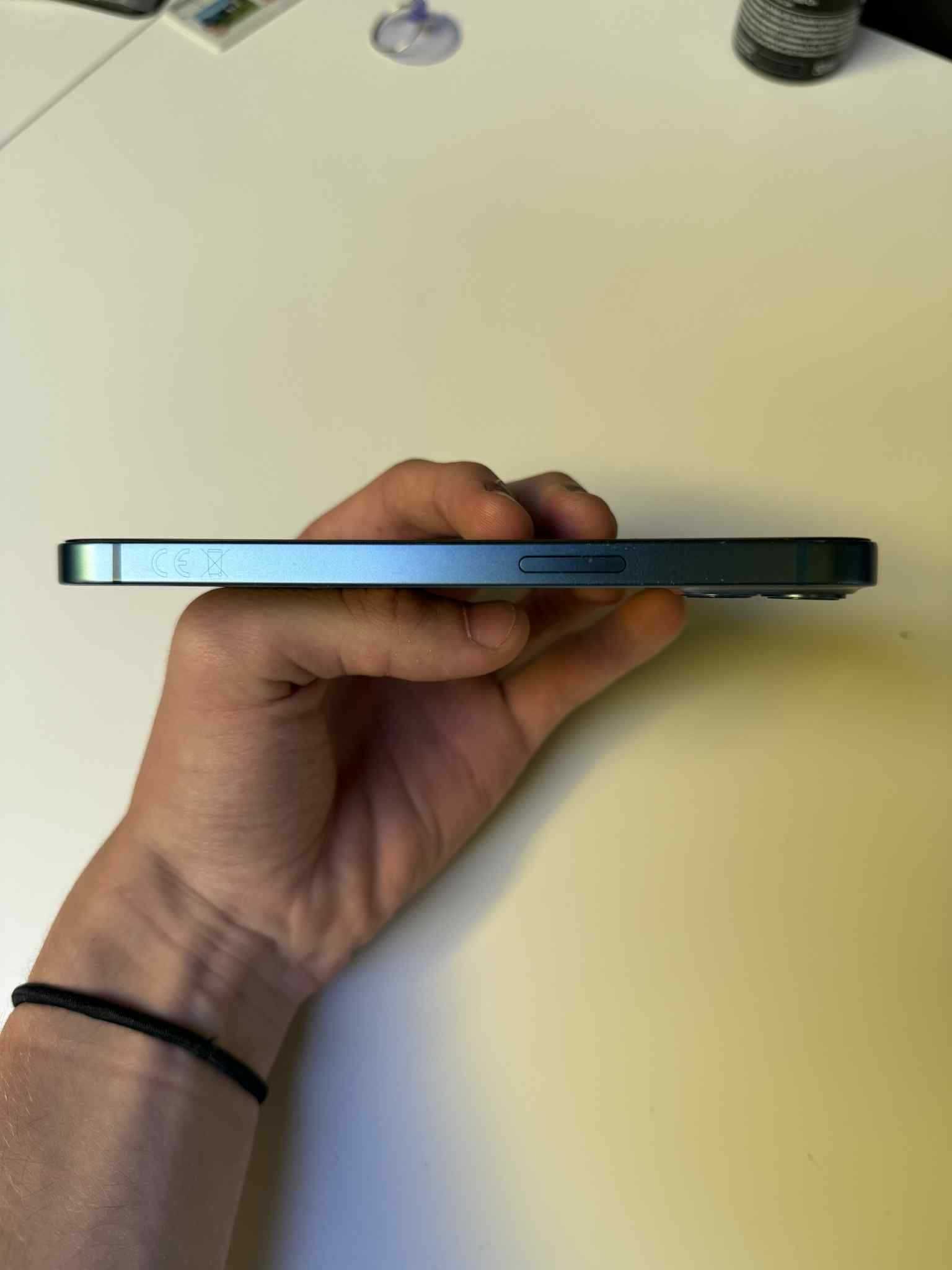 Iphone 13 128GB  – bardzo dobry stan