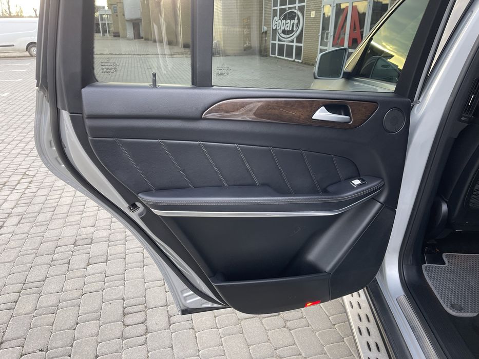 Mercedes-Benz GL350d blueTEC