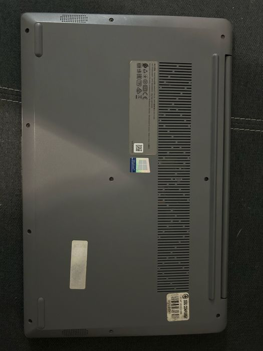 Portátil LENOVO IdeaPad 3 15ALC6 – Excelente estado