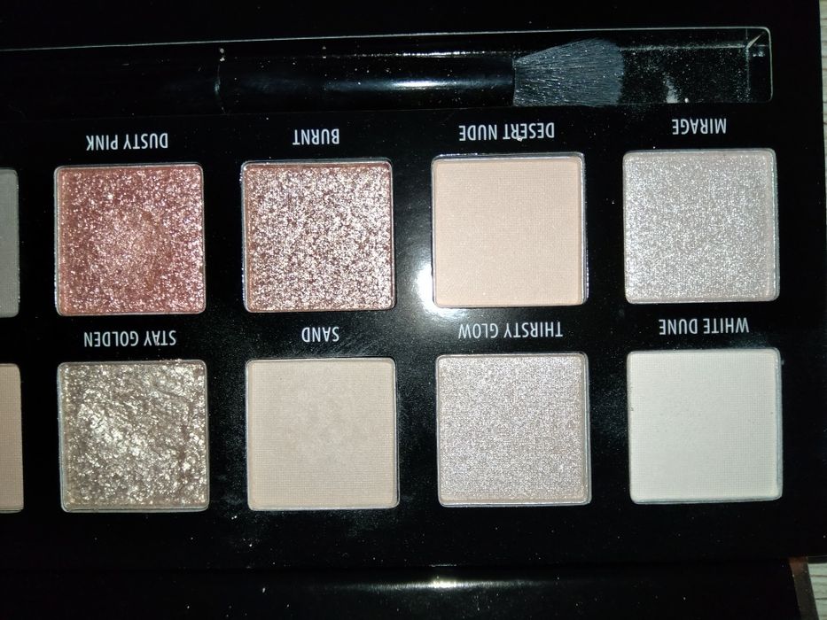 Douglas paleta cieni Desert Nudes