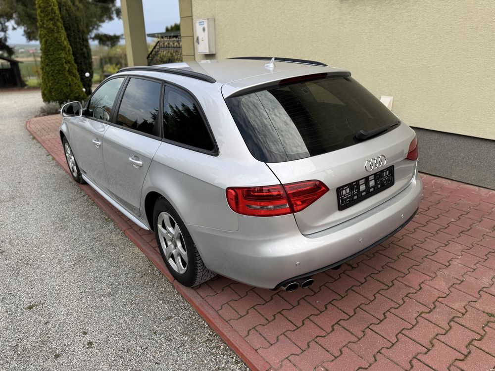 Audi A4 B8 2.0 TDI 143KM **opłacony**manual**navi**kamera**klima**
