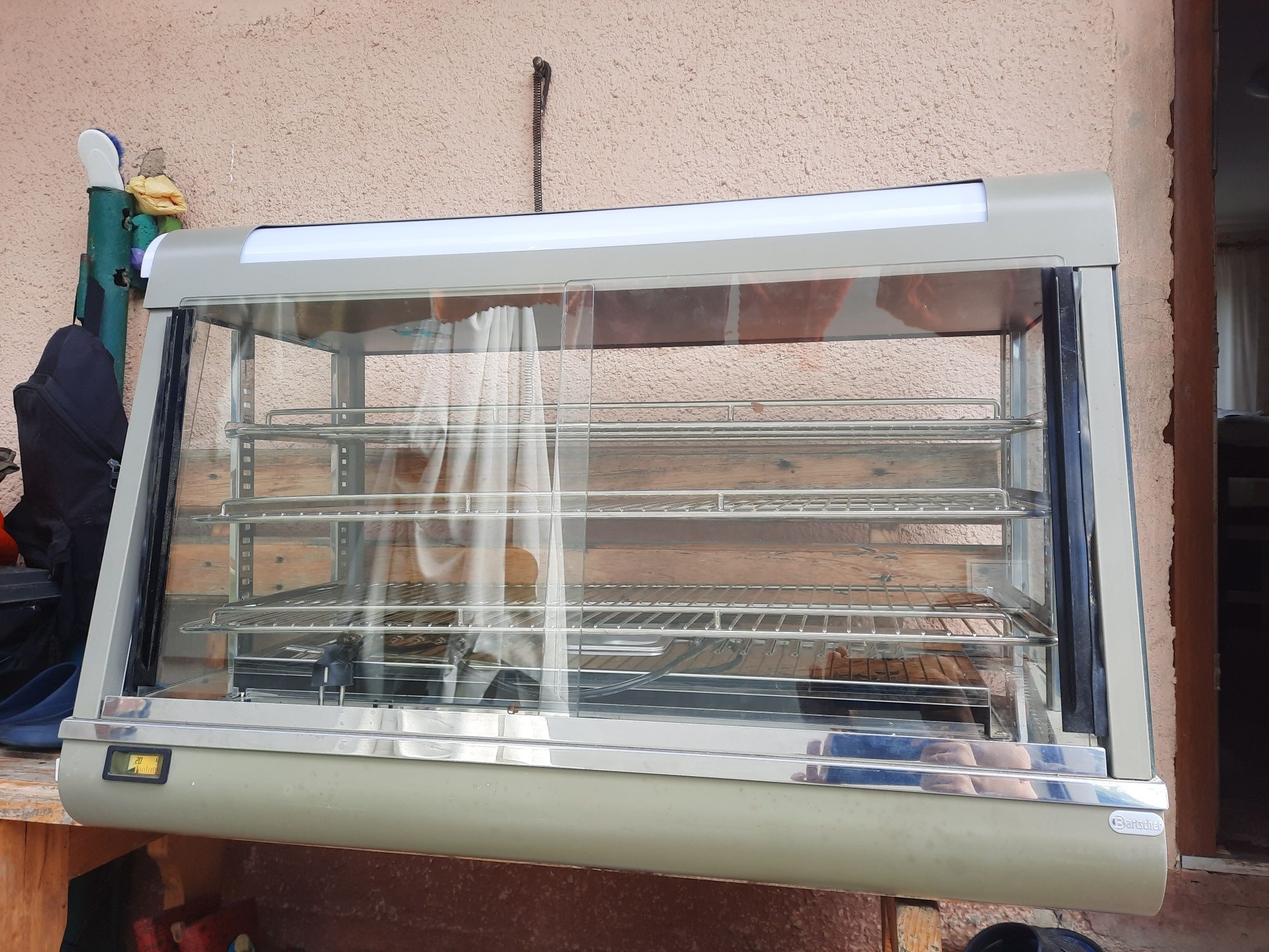 Вітрина теплова продам