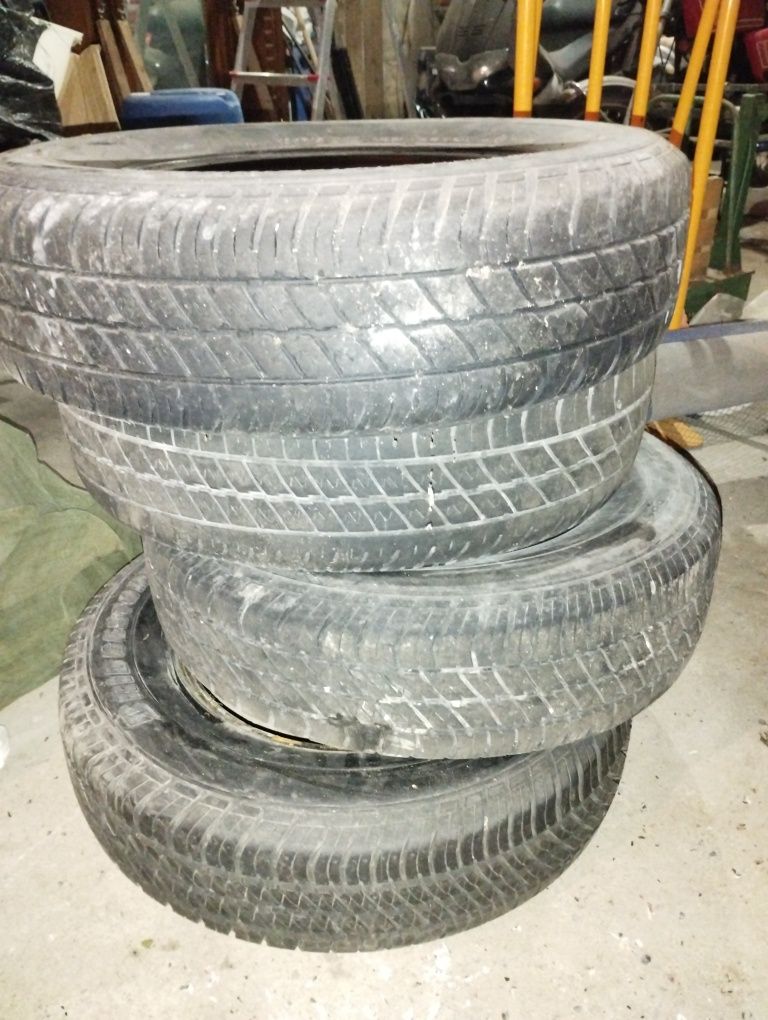 Pneus Bridgestone dueller 195-15