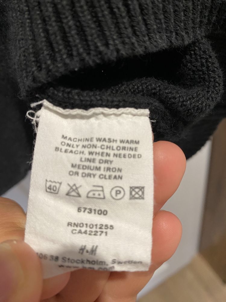 Czarny sweter męski H&M 100% bawełna