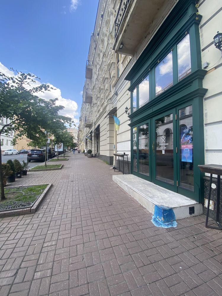 Фасад Кафе 118 м2 Городецького,Майдан Незалежності, Хрещатик