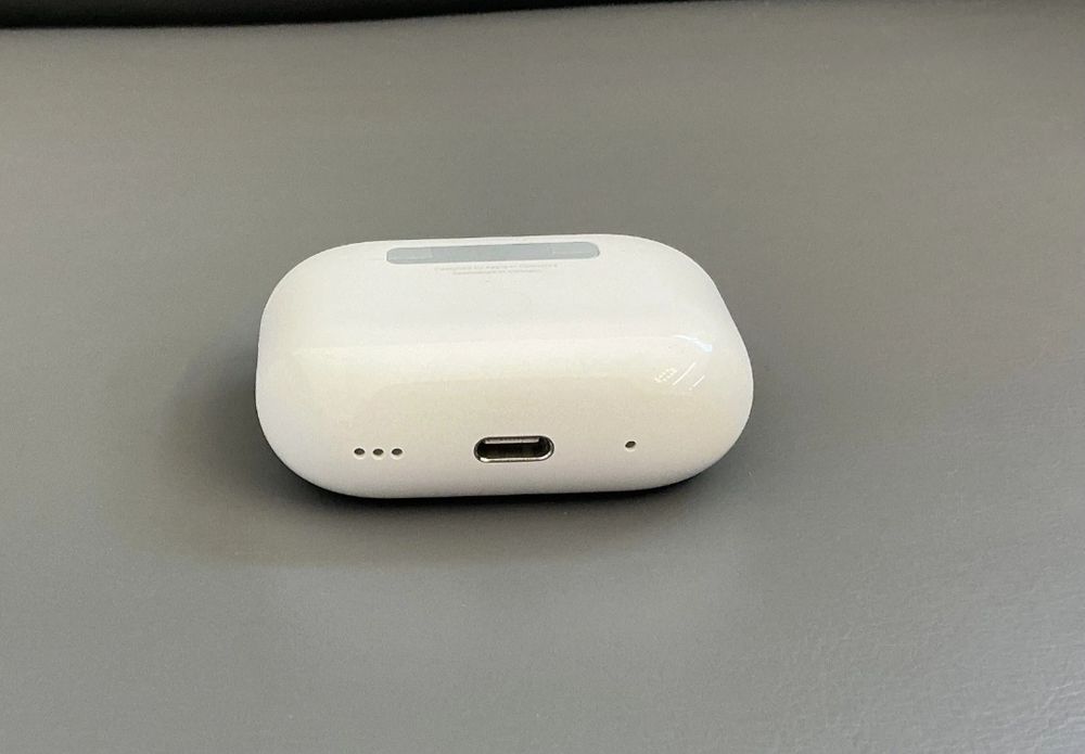 Наушники Apple AirPods Pro 2  type-c