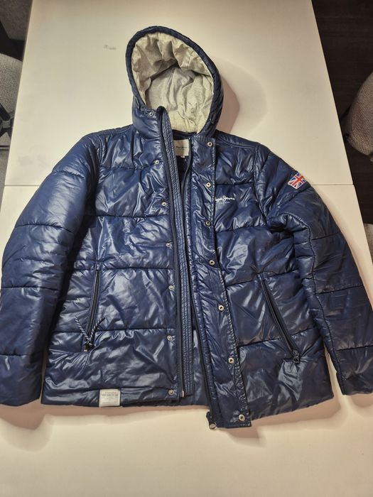 Puchowa meska kurtka firmy Pepe jeans rozmiar L