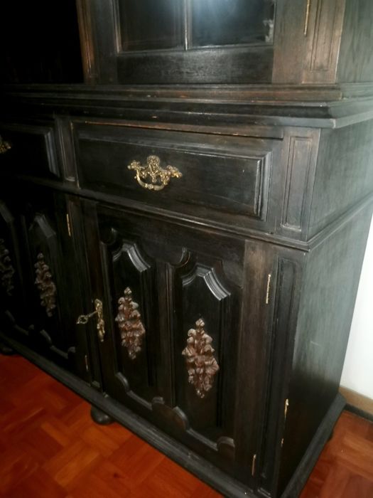 Armário antigo (vintage) bom estado