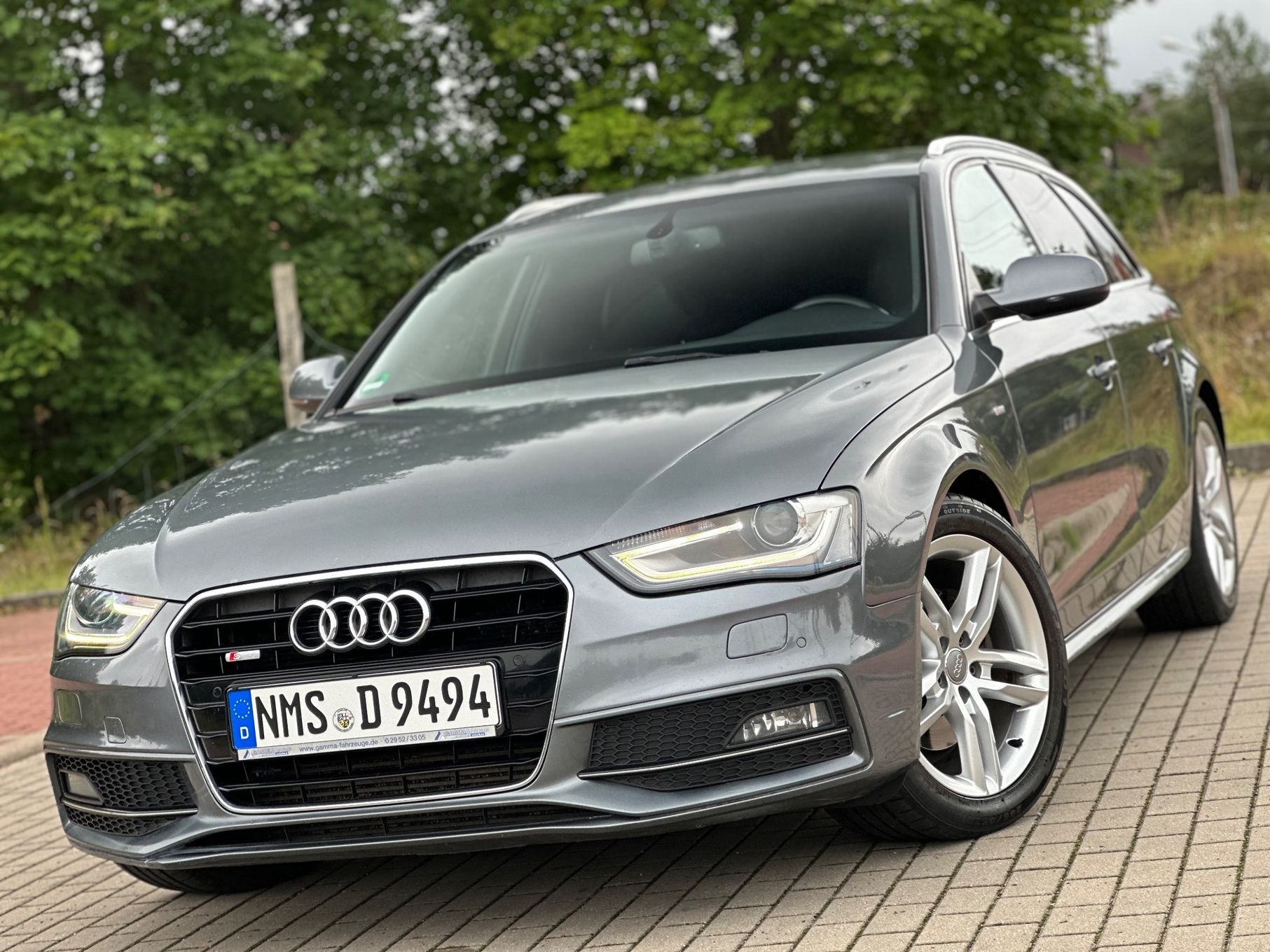 Audi A4 SLine*177Ps*B&O*DaytonaGrey*