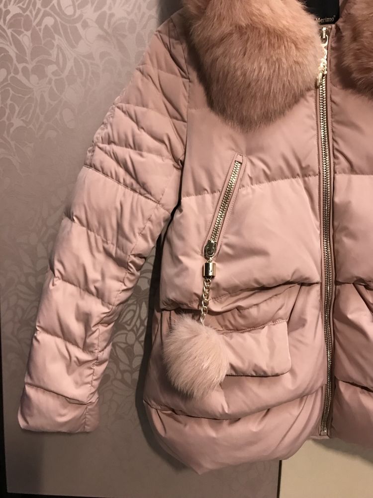 Розовый пудровый пуховик натуральный песец зимняя куртка  Meri Merimo