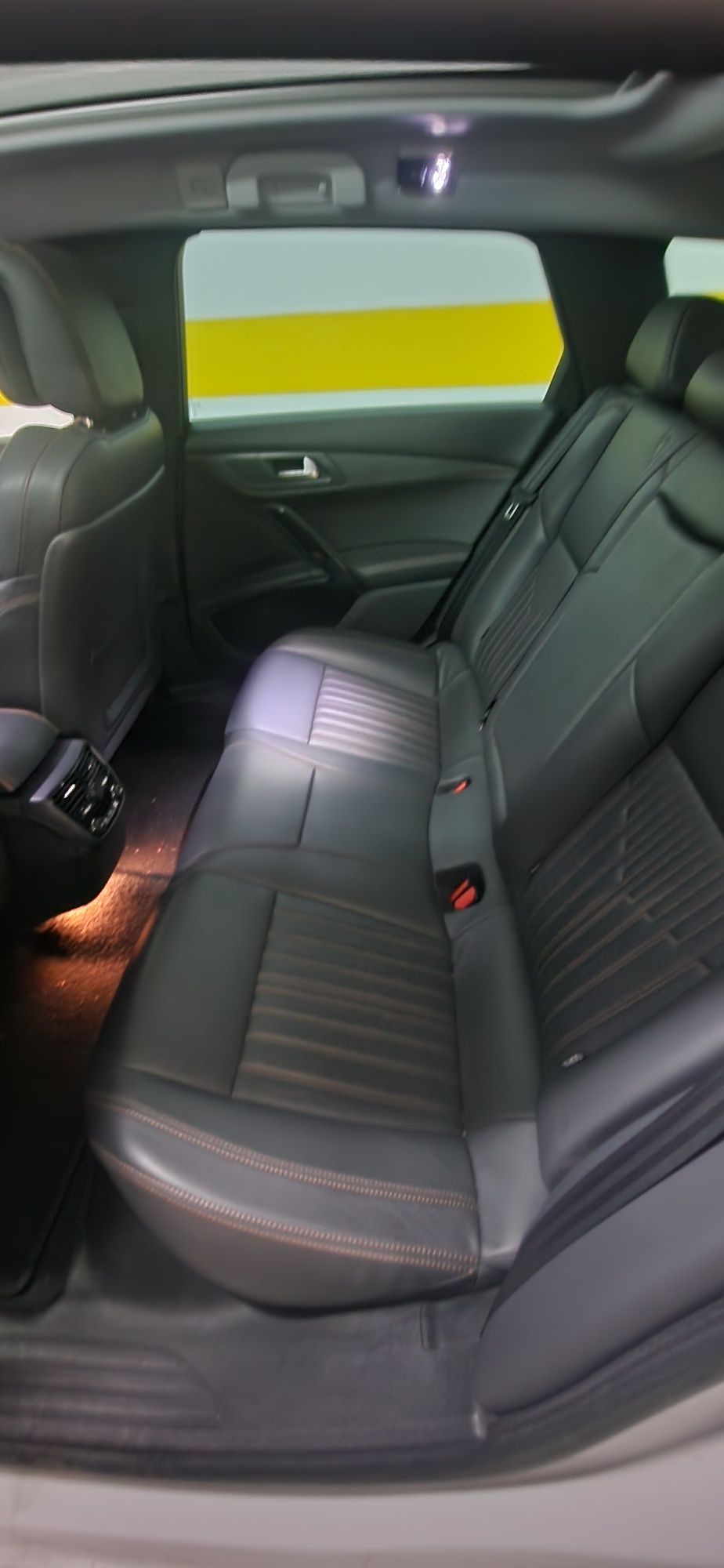 Peugeot 508 rxh.